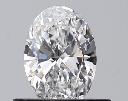 0.48 carat E-VVS2 Natūralus Oval Deimantas (1)