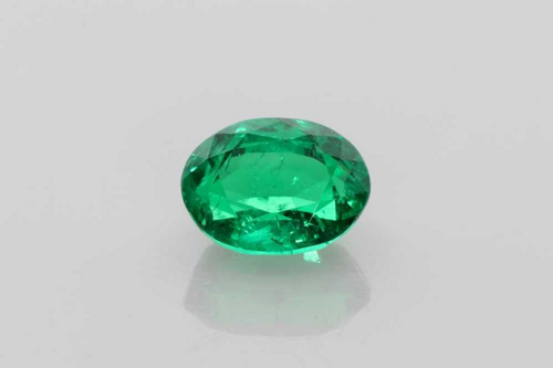 2.37 carat GREEN Smaragdas (1)