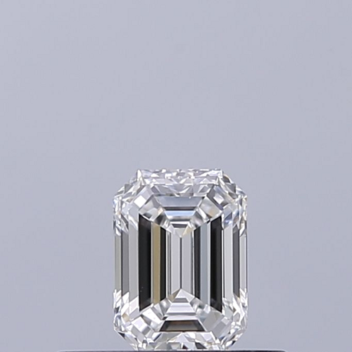 0.31 carat E-VVS2 Natūralus Emerald Deimantas (1)
