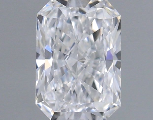0.32 carat D-VVS2 Natūralus Radiant Deimantas (1)