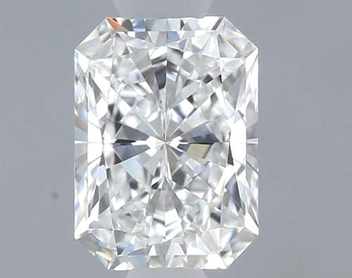 0.42 carat E-VS1 Natūralus Radiant Deimantas (1)