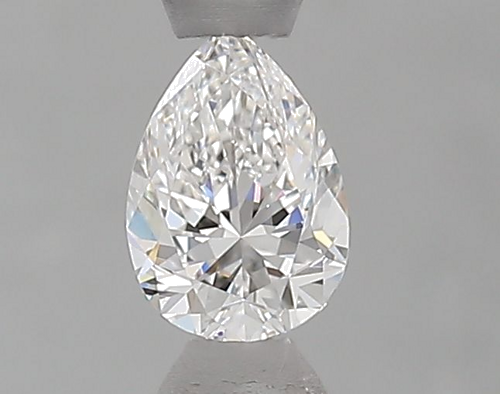 0.4 carat E-VVS2 Natūralus Pear Deimantas (1)