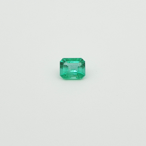 0.67 carat GREEN STEP cut Octagonal Smaragdas (1)