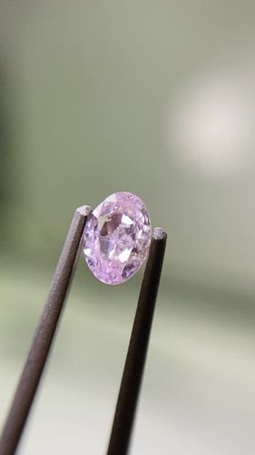 0.25 carat Fancy Light Purplish Pink-SI2 Natūralus Oval Deimantas (1)
