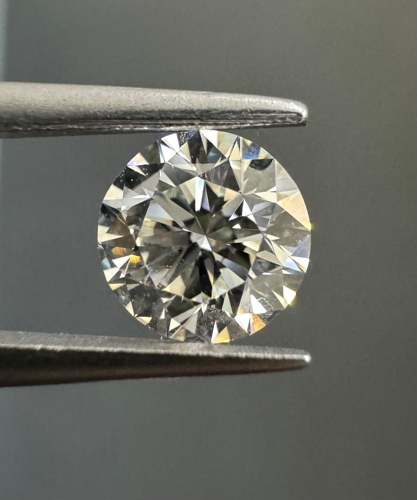 0.4 carat I-VVS2 Excellent cut Natūralus Round Deimantas (1)