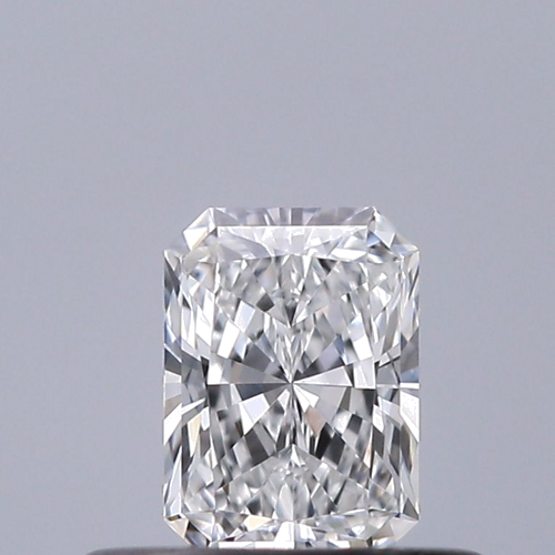 0.31 carat E-VS1 Natūralus Radiant Deimantas (1)
