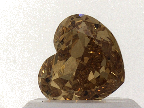 0.61 carat Fancy Deep Orangey Pink-VS2 Natūralus Heart Deimantas (1)