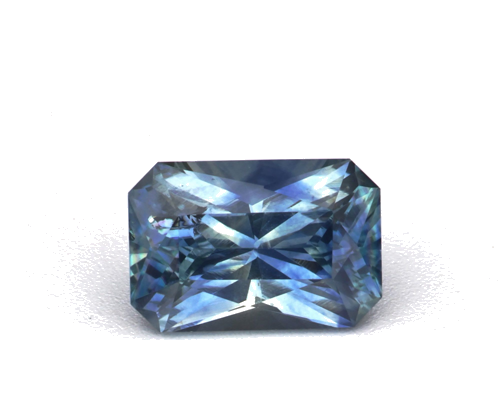 0.66 carat GREEN Radiant Safyras (1)