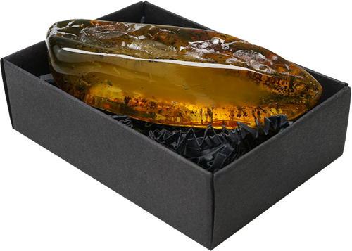 59,15 g Amber nugget with inclusions (3)