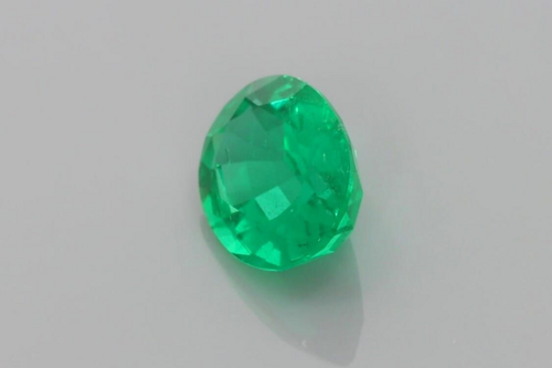 2.48 carat GREEN Smaragdas (1)