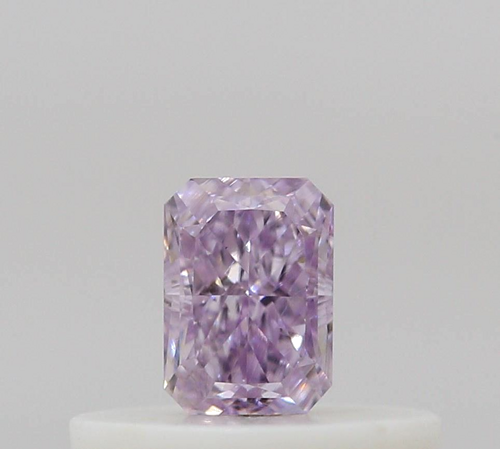 0.2 carat Fancy Intense Pinkish Purple-SI1 Natūralus Radiant Deimantas (1)