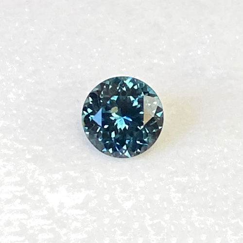 0.63 carat GREEN Round Safyras (1)