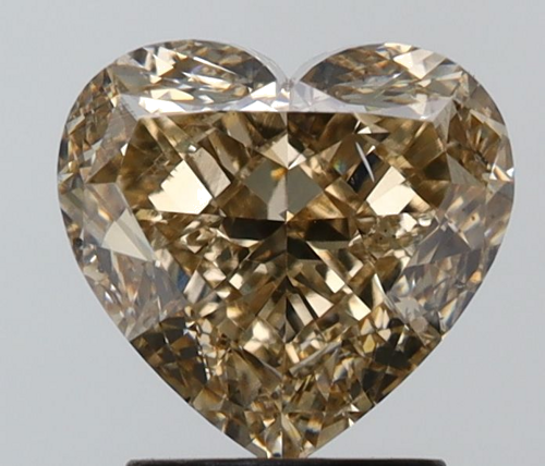 3.01 carat Fancy Light Brown-SI1 Natūralus Heart Deimantas (1)