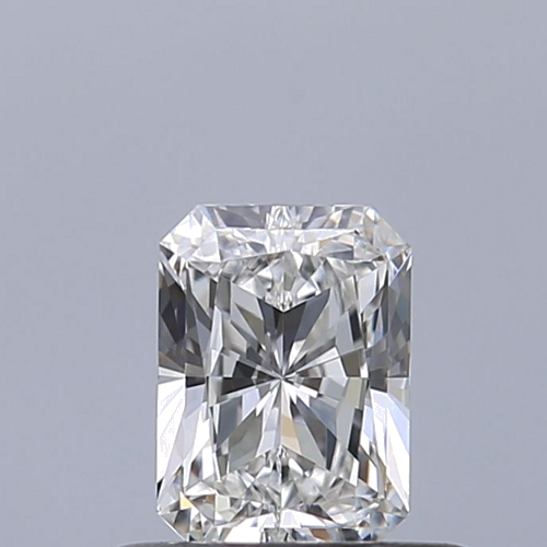 0.45 carat E-VVS1 Natūralus Radiant Deimantas (1)