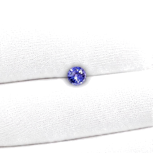 0.64 carat BLUE Round Safyras (1)