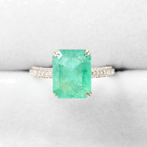 4,60 ct smaragdu ir 0,99 ctw VS-SI natūraliais rožiniais deimantais inkrustuotas auksinis žiedas (2)