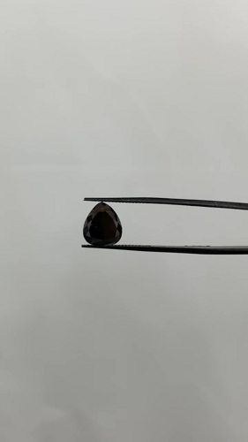4.4 carat Fancy Black-VVS2 Natūralus Pear Deimantas (1)