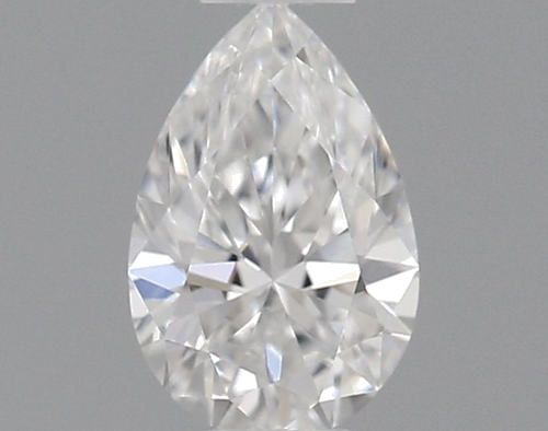 0.24 carat E-VS1 Natūralus Pear Deimantas (1)