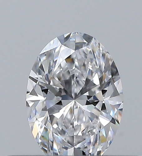 0.3 carat D-VVS2 Natūralus Oval Deimantas (1)