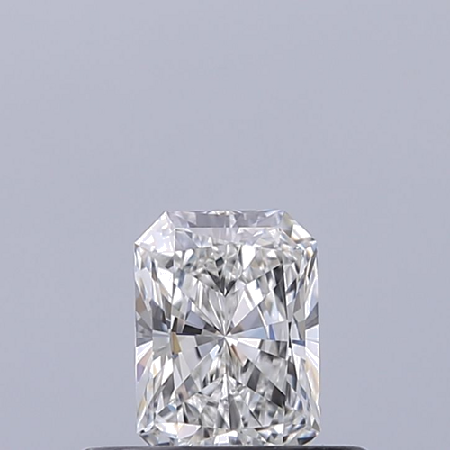 0.32 carat F-IF Natūralus Radiant Deimantas (1)