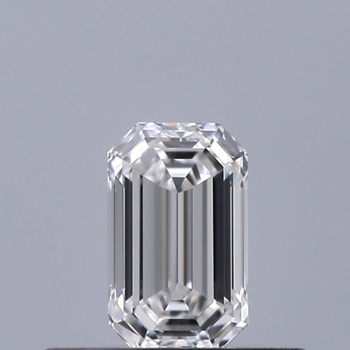 0.31 carat E-VVS2 Natūralus Emerald Deimantas (1)