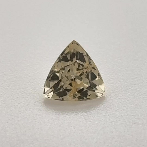 0.525 carat YELLOW Trilliant Topaz (1)