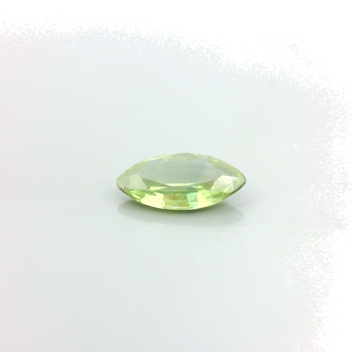 0.64 carat GREEN Marquise Safyras (1)