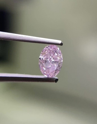 0.25 carat Fancy Purplish Pink-VS2 Natūralus Oval Deimantas (1)