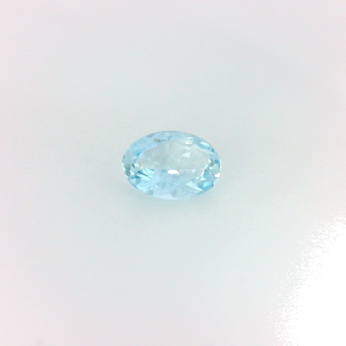 0.63 carat BLUE Oval Aquamarine (1)