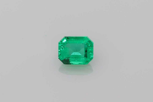 0.69 carat GREEN Emerald Smaragdas (1)