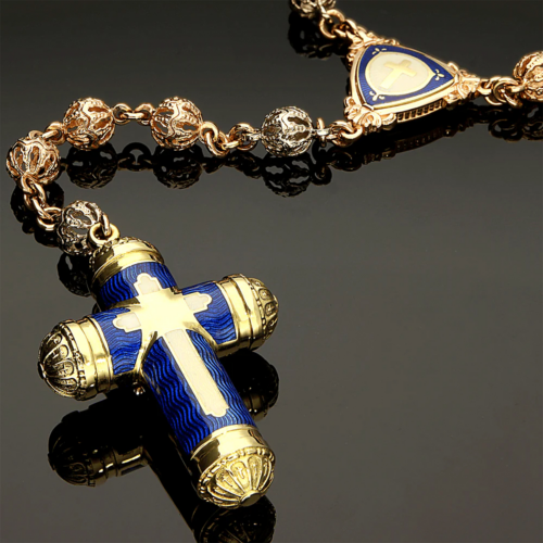Gold rosary with Limoges enamel and a brilliant-cut diamond (3)