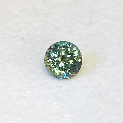 0.68 carat GREEN Round Safyras (1)