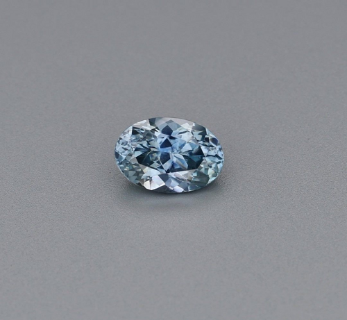 0.63 carat GREEN Oval Safyras (1)