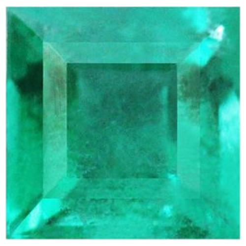 0.65 carat GREEN Square Smaragdas (1)