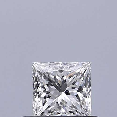 0.36 carat E-IF Natūralus Princess Deimantas (1)