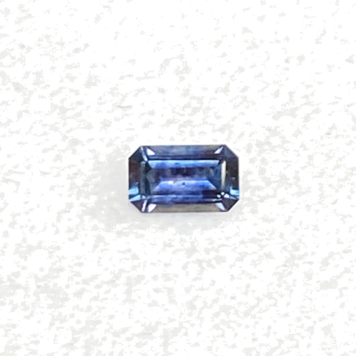 0.32 carat GREEN Emerald Safyras (1)