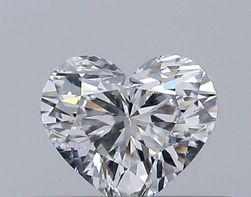 0.3 carat E-VVS1 Natūralus Heart Deimantas (1)