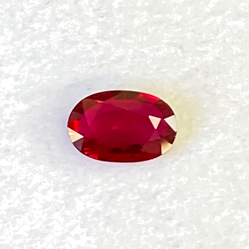 0.43 carat RED Oval Rubinas (1)