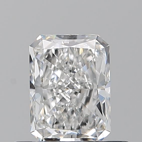 0.57 carat E-IF Natūralus Radiant Deimantas (1)