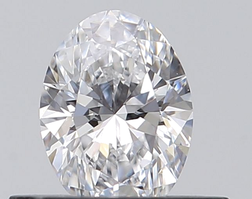 0.39 carat D-VVS2 Natūralus Oval Deimantas (1)