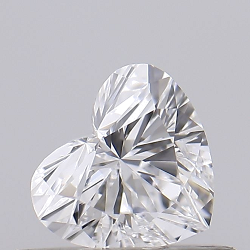 0.35 carat E-VVS2 Natūralus Heart Deimantas (1)
