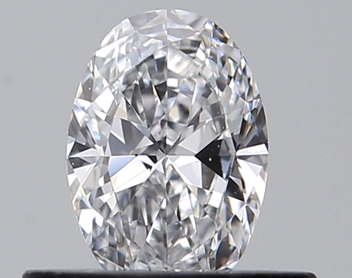 0.39 carat D-VVS1 Natūralus Oval Deimantas (1)