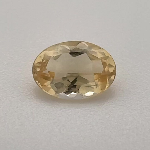 0.695 carat YELLOW Oval Topaz (1)