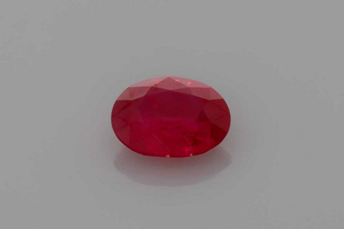 1.58 carat RED Rubinas (1)
