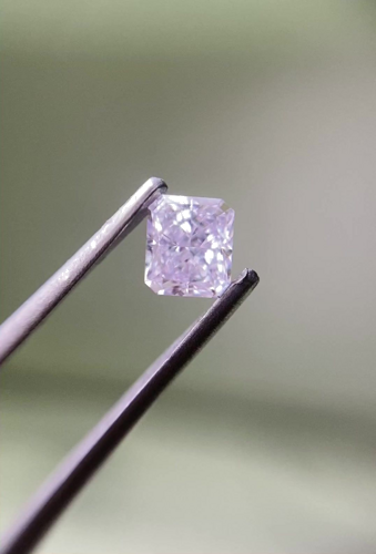 0.31 carat Very Light  Pink-VS2 Natūralus Radiant Deimantas (1)