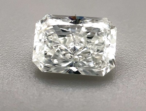 1.8 carat E-SI1 Natūralus Radiant Deimantas (1)