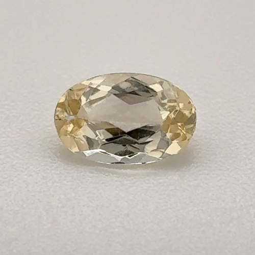 0.575 carat YELLOW Oval Topaz (1)