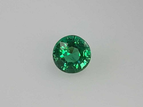 0.31 carat GREEN Round Smaragdas (1)