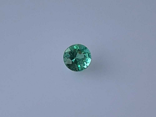 0.44 carat GREEN Round Smaragdas (1)