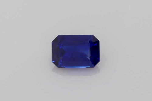 0.66 carat BLUE Emerald Safyras (1)